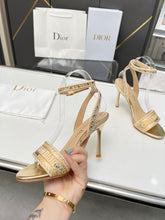 Load image into Gallery viewer, SE1107 DR Dway Heeled Sandal /  Size5-10
