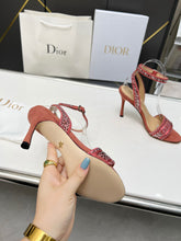 Load image into Gallery viewer, SE1110 DR Dway Heeled Sandal /  Size5-10
