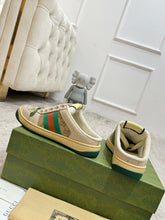 Load image into Gallery viewer, SE1693 Gucci Women&#39;s Screener Mule / Size5-11
