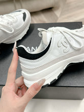 Load image into Gallery viewer, SE1690 Chanel Sneakers / Size5-11
