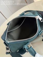 Load image into Gallery viewer, LB1583 LV Keepall Bandoulière 25 / HIGHEST QUALITY VERSION / 25×15×11cm
