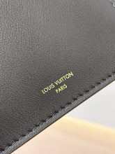 Load image into Gallery viewer, LB1584 LV All In BB / HIGHEST QUALITY VERSION / 16×18×12cm
