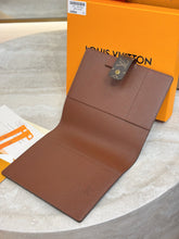 Load image into Gallery viewer, LB1586 LV Notebook Cover / HIGHEST QUALITY VERSION / 23×18.5×3cm
