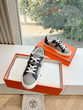 Load image into Gallery viewer, SE1560 Hermes Day Sneaker / Size5-10
