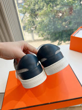 Load image into Gallery viewer, SE1560 Hermes Day Sneaker / Size5-10
