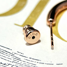 Load image into Gallery viewer, JW825 CD 30 Montaigne Earrings
