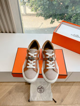 Load image into Gallery viewer, SE1561 Hermes Day Sneaker / Size5-10

