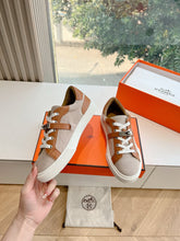 Load image into Gallery viewer, SE1561 Hermes Day Sneaker / Size5-10
