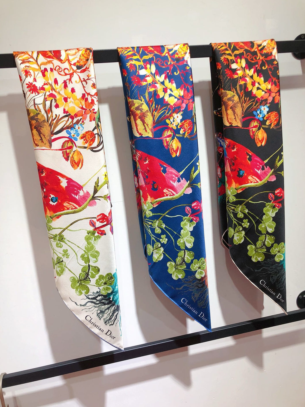 CLTH392 CD Butterfly Around the World 90 Square Scarf / 35.5 x 35.5 inches