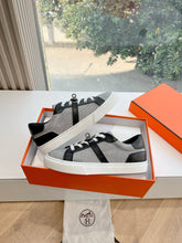 Load image into Gallery viewer, SE1562 Hermes Day Sneaker / Size5-10
