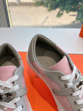 Load image into Gallery viewer, SE1563 Hermes Day Sneaker / Size5-10
