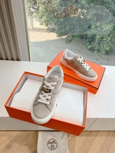 Load image into Gallery viewer, SE1564 Hermes Day Sneaker / Size5-10
