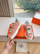 Load image into Gallery viewer, SE1565 Hermes Day Sneaker / Size5-10
