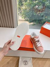 Load image into Gallery viewer, SE1565 Hermes Day Sneaker / Size5-10
