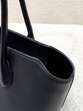 Load image into Gallery viewer, TR004 The Row Small Terrasse Shoulder Bag / HIGHEST QUALITY VERSION  / 29×14×18cm
