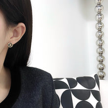 Load image into Gallery viewer, JW824 CC Earrings
