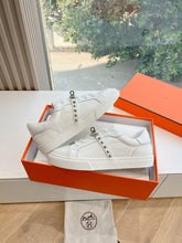 Load image into Gallery viewer, SE1568 Hermes Day Sneaker / Size5-10

