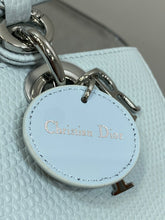 Load image into Gallery viewer, DR657  Dior Lady Dior Horizontal Bag / HIGHEST QUALITY VERSION  / 22cm

