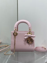Load image into Gallery viewer, DR658 Dior Lady Dior 3-Quilt Bag / Crocodile-Embossed Calfskin / Bow Detail / 17cm

