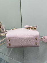 Load image into Gallery viewer, DR658 Dior Lady Dior 3-Quilt Bag / Crocodile-Embossed Calfskin / Bow Detail / 17cm
