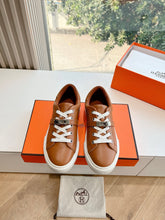 Load image into Gallery viewer, SE1570 Hermes Day Sneaker / Size5-10
