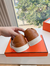 Load image into Gallery viewer, SE1570 Hermes Day Sneaker / Size5-10
