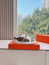Load image into Gallery viewer, SE1571 Hermes Day Sneaker / Size5-10
