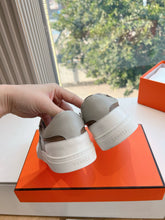 Load image into Gallery viewer, SE1571 Hermes Day Sneaker / Size5-10
