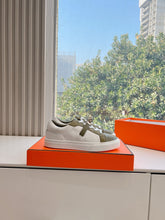 Load image into Gallery viewer, SE1572 Hermes Day Sneaker / Size5-10
