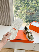 Load image into Gallery viewer, SE1572 Hermes Day Sneaker / Size5-10
