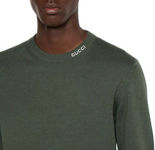 Load image into Gallery viewer, CLTH499 Gucci 2026 Fall-Winter Knit Top / Green / Silk-Cotton Blend / Intarsia Collar Logo
