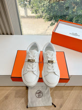 Load image into Gallery viewer, SE1573 Hermes Day Sneaker / Size5-10
