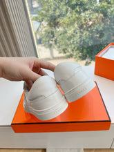 Load image into Gallery viewer, SE1573 Hermes Day Sneaker / Size5-10
