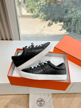 Load image into Gallery viewer, SE1574 Hermes Day Sneaker / Size5-10
