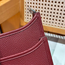 Load image into Gallery viewer, HM209 Hermes Evelyne 23 / HIGHEST QUALITY VERSION / 23 cm
