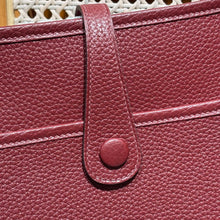Load image into Gallery viewer, HM209 Hermes Evelyne 23 / HIGHEST QUALITY VERSION / 23 cm
