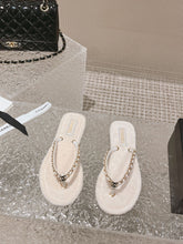 Load image into Gallery viewer, SE1112 CC Thongs /  Size5-10
