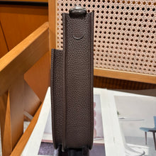Load image into Gallery viewer, HM211 Hermes Evelyne 23 / HIGHEST QUALITY VERSION / 23 cm
