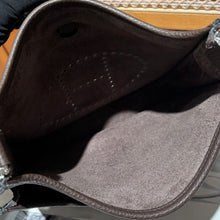 Load image into Gallery viewer, HM211 Hermes Evelyne 23 / HIGHEST QUALITY VERSION / 23 cm
