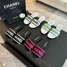 Load image into Gallery viewer, SE1447 CC Slide Sandals / Size5-11
