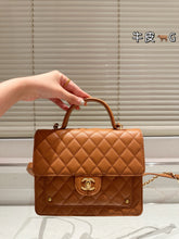 Load image into Gallery viewer, CC1183 Flap Bag with Top Handle / 8.7x7.7x2.7inch
