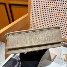 Load image into Gallery viewer, HM215 Hermes Evelyne 23 / HIGHEST QUALITY VERSION / 23 cm
