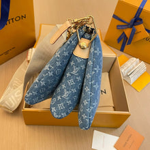 Load image into Gallery viewer, LB947 Coussin PM / 10.2 x 7.9 x 4.7inches / HIGHEST QUALITY VERSION
