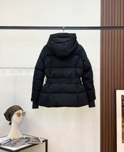 Load image into Gallery viewer, CLTH470 MONCLER Short Down Jacket
