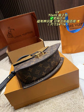 Load image into Gallery viewer, LB1589 LV Tilsitt Bag / 24×16cm

