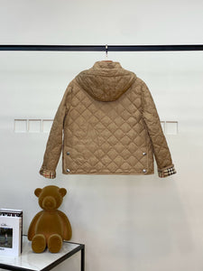 CLTH468 Burberry Quilted Thermoregulated Jacket