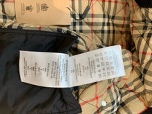 Load image into Gallery viewer, CLTH468 Burberry Quilted Thermoregulated Jacket

