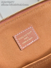 Load image into Gallery viewer, LB1363 Low Key Duffle Tote / 17.1 x 10.4 x 5.7 inches / HIGHEST QUALITY VERSION
