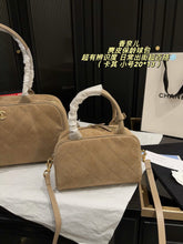 Load image into Gallery viewer, CC1508 Chanel 26B Suede Bowling Bag / Small 20 × 13 cm / Large 34 × 21 cm without shoulder strap
