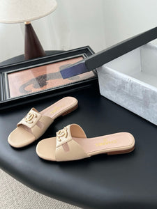 SE1631 Chanel Mules / Size5-11